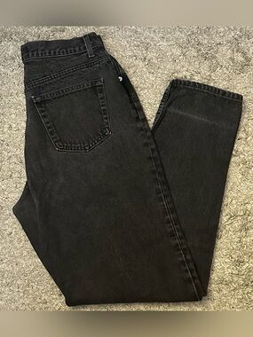 Vtg 90s Gap Best Basics Women’s 14 Reg Black Classic Fit Tapered Denim Jeans USA